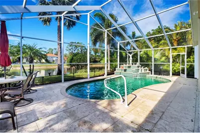 7477 Lourdes Ct, Naples, FL 34104 - Photo 23