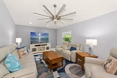1619 SW 13th Ter, Cape Coral, FL 33991 - Photo 3