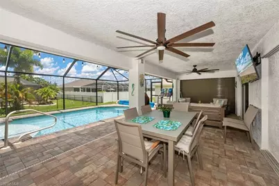 1619 SW 13th Ter, Cape Coral, FL 33991 - Photo 31