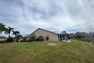 108 Tanglewood Ct, Naples, FL 34113 - Photo 31