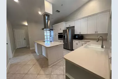 108 Tanglewood Ct #131-1, Naples, FL 34113 - Photo 9