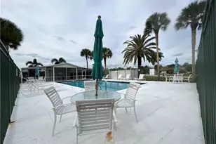 108 Tanglewood Ct, Naples, FL 34113 - Photo 33