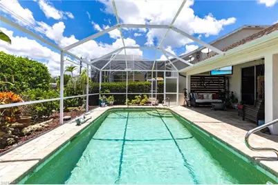 6769 Berwick Pl, Naples, FL 34104 - Photo 15