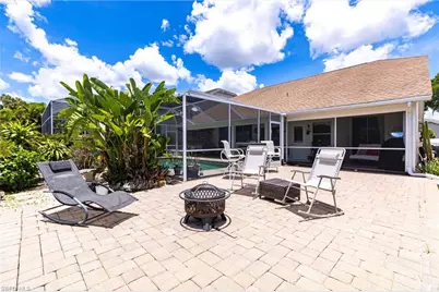 6769 Berwick Pl, Naples, FL 34104 - Photo 19