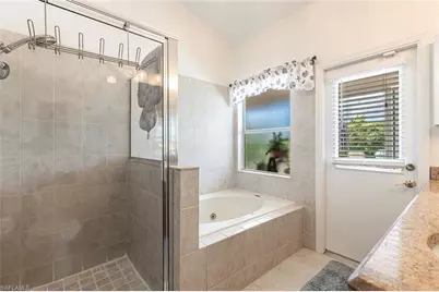 6769 Berwick Pl, Naples, FL 34104 - Photo 11