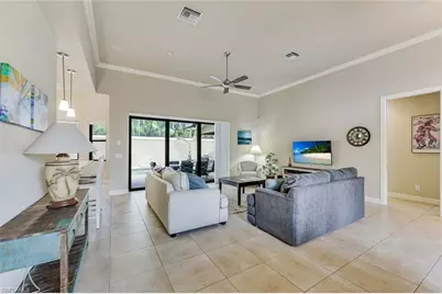1221 Briarwood Ct, Naples, FL 34104 - Photo 3