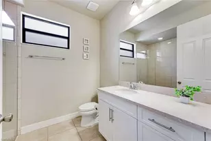 1221 Briarwood Ct, Naples, FL 34104 - Photo 13