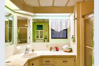 16 Turquoise Ave, Naples, FL 34114 - Photo 29