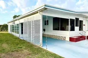 16 Turquoise Ave, Naples, FL 34114 - Photo 3