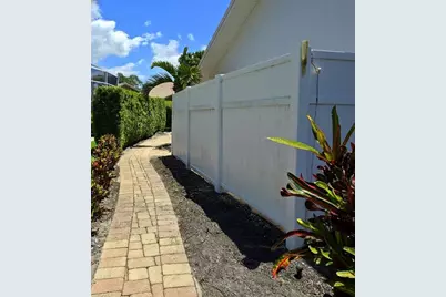 [Address not provided], Naples, FL 34104 - Photo 3