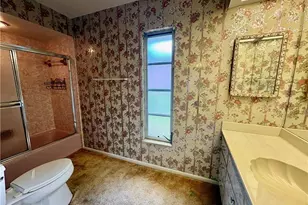 2353 Abbey Ct, Naples, FL 34112 - Photo 19