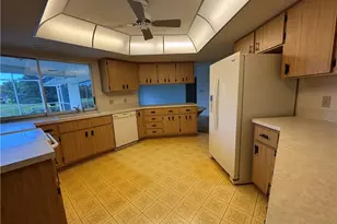 2353 Abbey Ct, Naples, FL 34112 - Photo 33