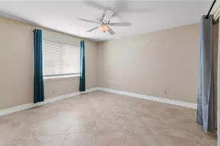 829 W Elkcam Cir, Marco Island, FL 34145 - Photo 11