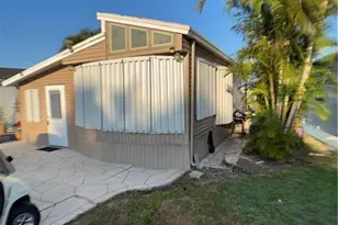 254 Bass Ct, Naples, FL 34145 - Photo 29