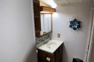 254 Bass Ct, Naples, FL 34145 - Photo 13
