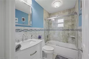 2050 W Crown Pointe Blvd, Naples, FL 34112 - Photo 19