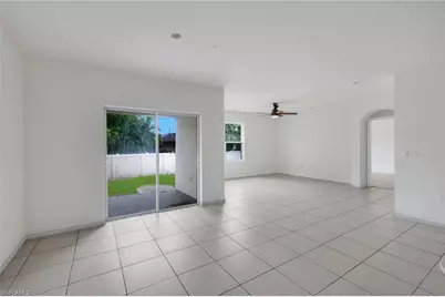 8117 Sandpiper Rd, Fort Myers, FL 33967 - Photo 9