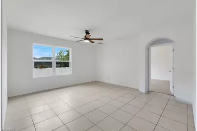 8117 Sandpiper Rd, Fort Myers, FL 33967 - Photo 11