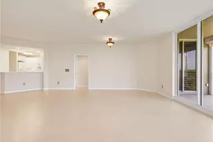 1001 Arbor Lake Dr, Naples, FL 34110 - Photo 11