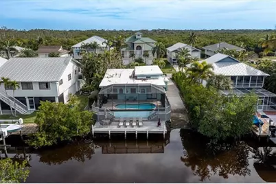 1283 Grand Canal Dr, Naples, FL 34110 - Photo 33