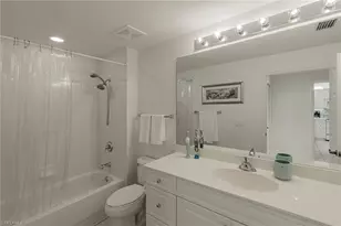 410 Bayfront Pl, Naples, FL 34102 - Photo 21