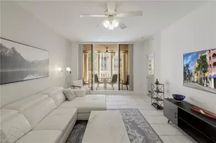 410 Bayfront Pl, Naples, FL 34102 - Photo 5