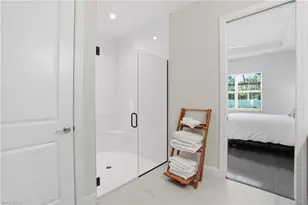 9194 Cayman Dr, Naples, FL 34114 - Photo 21