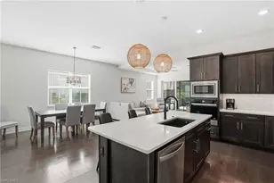 9194 Cayman Dr, Naples, FL 34114 - Photo 11