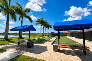 1367 Artesia Dr E, Naples, FL 34113 - Photo 27