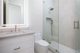 223 Bayview Ave, Naples, FL 34108 - Photo 21