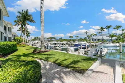 1733 Gulfstar Dr S #302, Naples, FL 34112 - Photo 39