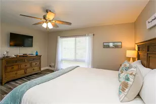 195 Peppermint Ln, Naples, FL 34112 - Photo 41