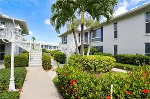 195 Peppermint Ln, Naples, FL 34112 - Photo 5