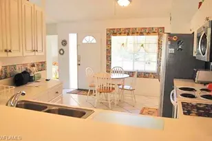 120 Asaf Dr, Naples, FL 34104 - Photo 5