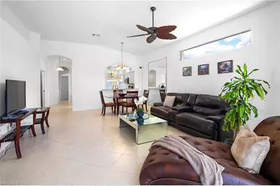 8635 Ibis Cove Cir, Naples, FL 34119 - Photo 9