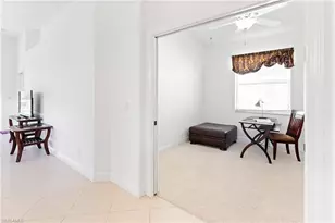 8635 Ibis Cove Cir, Naples, FL 34119 - Photo 17