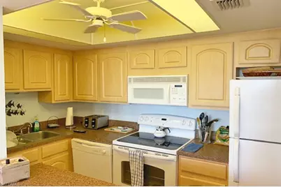 180 Seaview Ct #111, Marco Island, FL 34145 - Photo 7