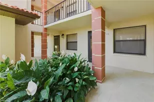7220 Coventry Ct, Naples, FL 34104 - Photo 3