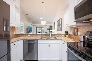 2790 Cypress Trace Cir, Naples, FL 34119 - Photo 5