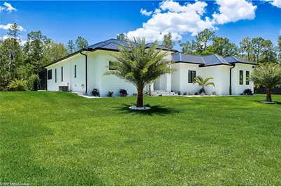 3430 1st Ave NW, Naples, FL 34120 - Photo 7