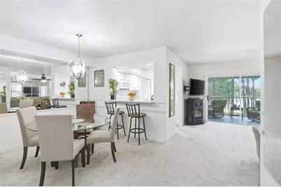 7320 Glenmoor Ln #2206, Naples, FL 34104 - Photo 3