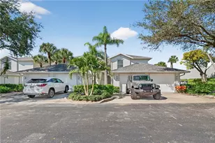 1345 Charleston Square Dr, Naples, FL 34110 - Photo 3