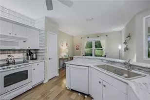 1345 Charleston Square Dr, Naples, FL 34110 - Photo 33