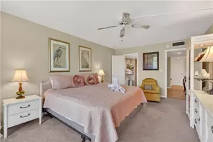 5 Bluebill Ave, Naples, FL 34108 - Photo 21
