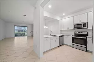 2878 Blossom Wy, Naples, FL 34120 - Photo 11