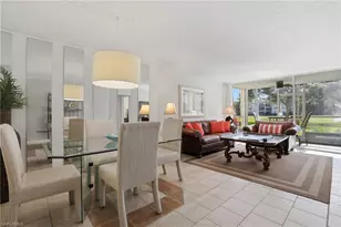 1086 Forest Lakes Dr, Naples, FL 34105 - Photo 17