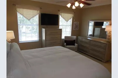 6069 Islandwalk Blvd, Naples, FL 34119 - Photo 13