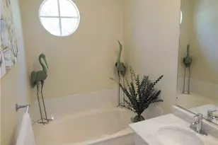 6069 Islandwalk Blvd, Naples, FL 34119 - Photo 17