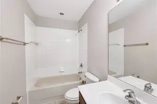 9706 Roundstone Cir, Fort Myers, FL 33967 - Photo 7