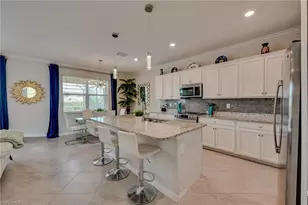 3697 E Hampton Cir, Alva, FL 33920 - Photo 11